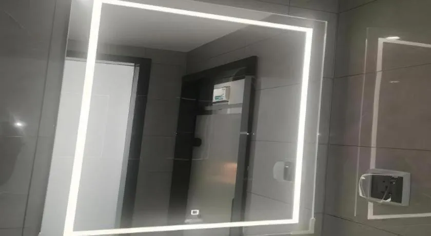 Green Tree Inn Urumqi San'gong Metro Station Exit