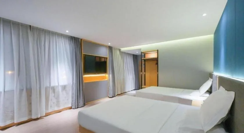 Bed in Green Tree Inn Urumqi San'gong Metro Station Exit