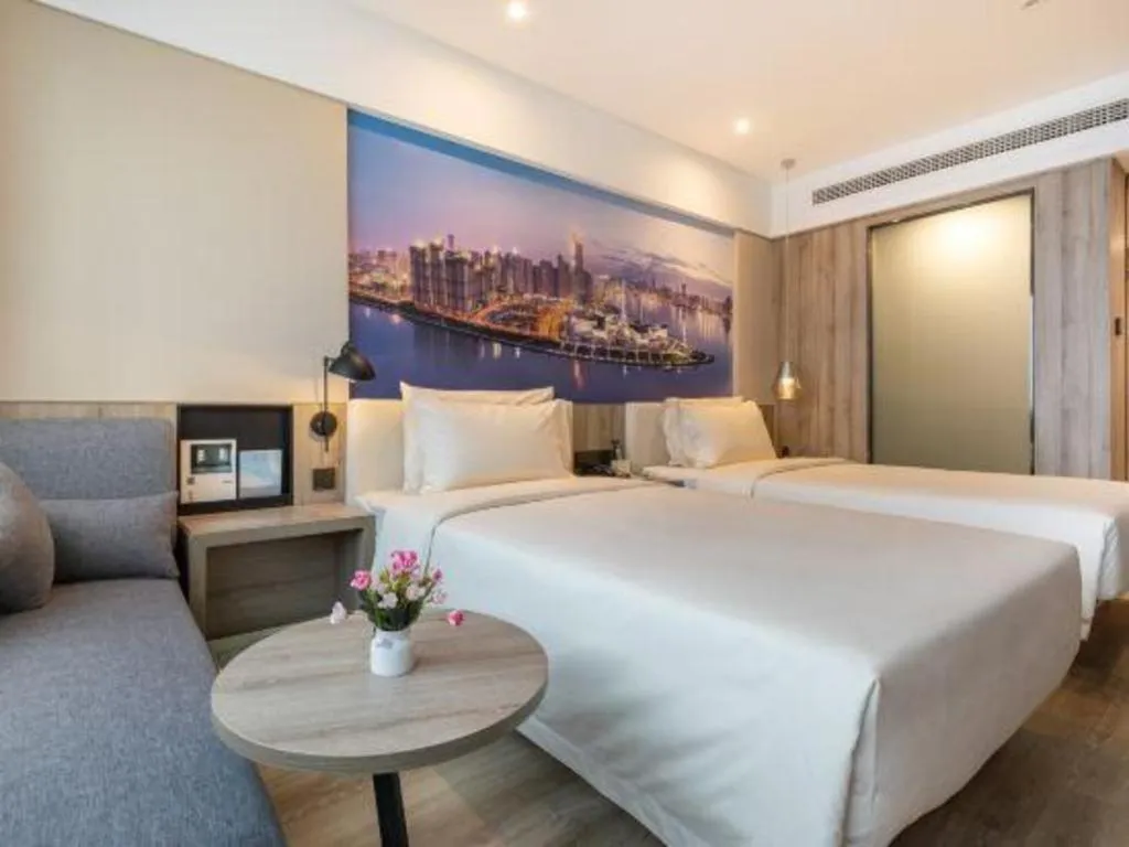 Bed in Atour Hotel Changsha Wuyi Square Wanbao Avenue