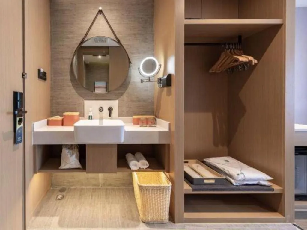 Atour Hotel Huainan Railway Station Commercial and Cultural Square