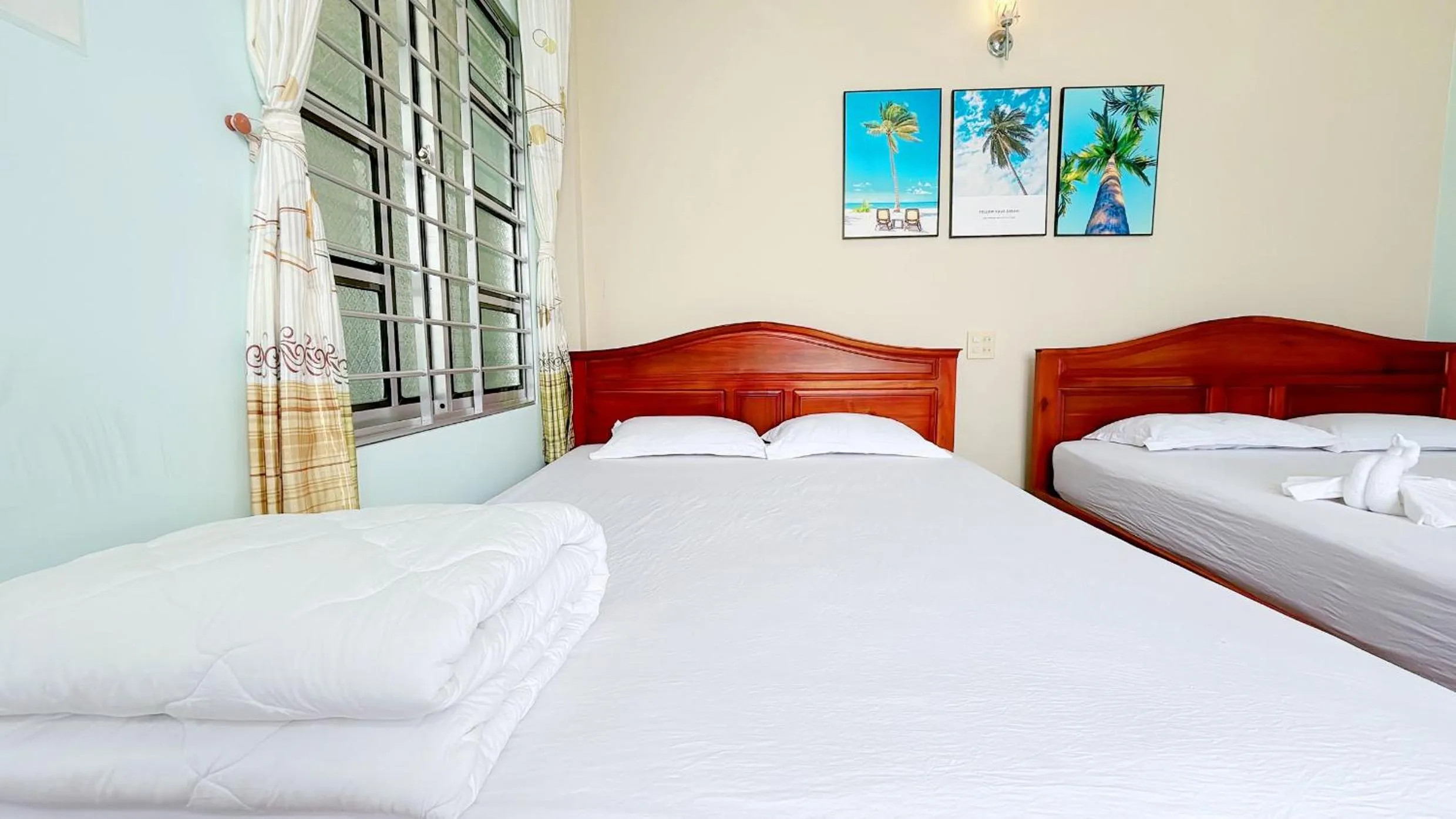 Bedroom, Bed in Quoc Dinh Guest House