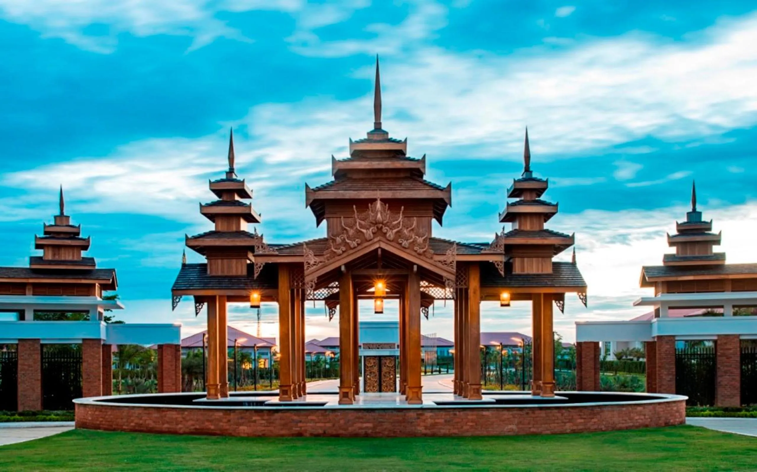 Facade/entrance in Jasmine Naypyitaw Hotel