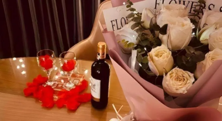 Vienna Hotel Zhengzhou East High-Speed Railway Station