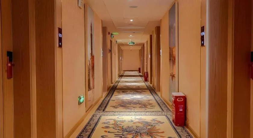 Vienna Hotel Yueyang East Station