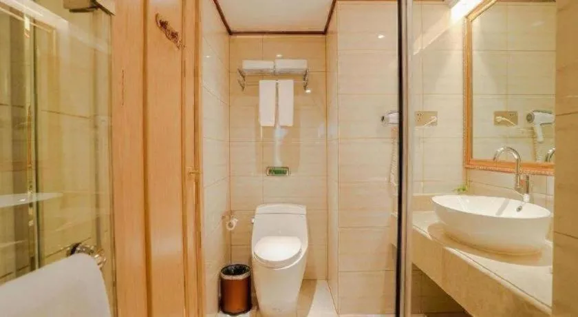 Vienna Hotel Yueyang East Station