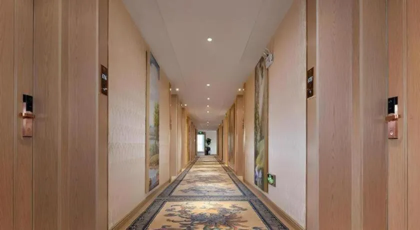 Vienna Hotel Yueyang East Station