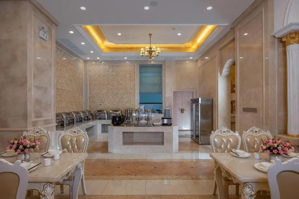 Vienna Hotel Yueyang East Station