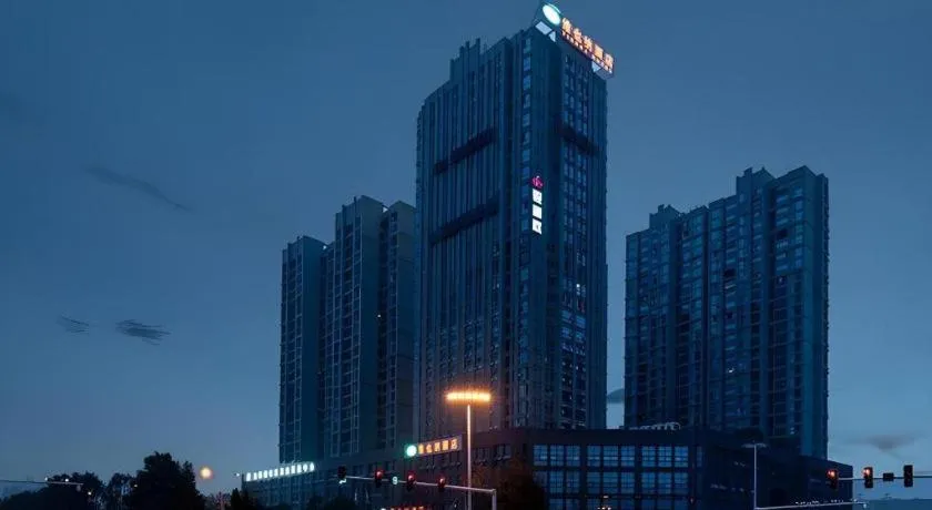 Vienna Hotel Yueyang East Station