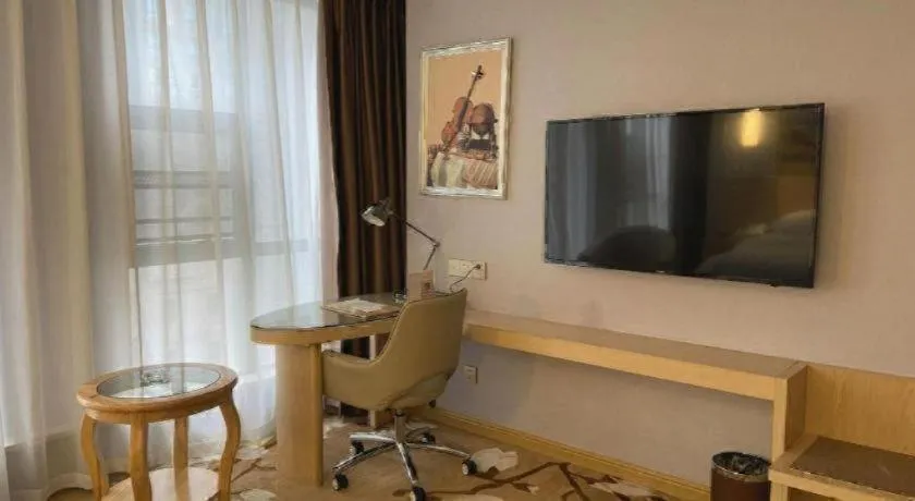 Vienna Hotel Yueyang East Station