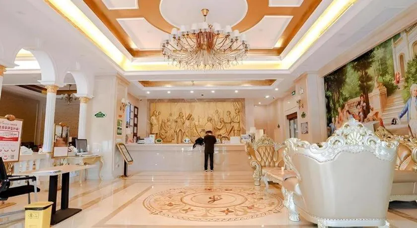 Vienna Hotel Yueyang East Station