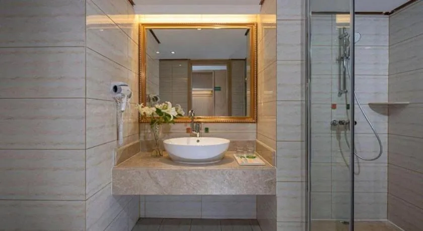 Vienna Hotel Yueyang East Station