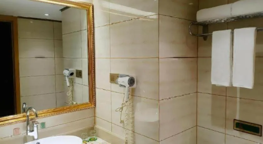 Vienna Hotel Yueyang East Station