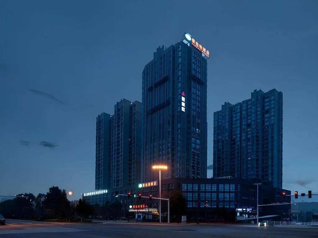 Vienna Hotel Yueyang East Station