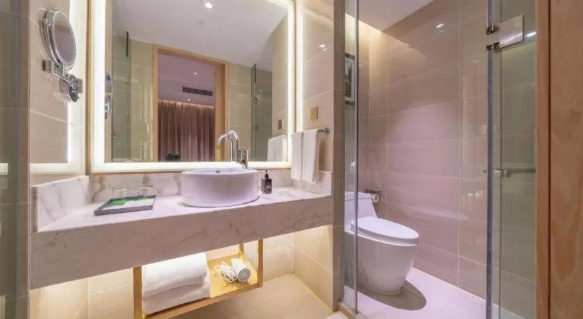 Vienna Hotel Chongqing West Station Square