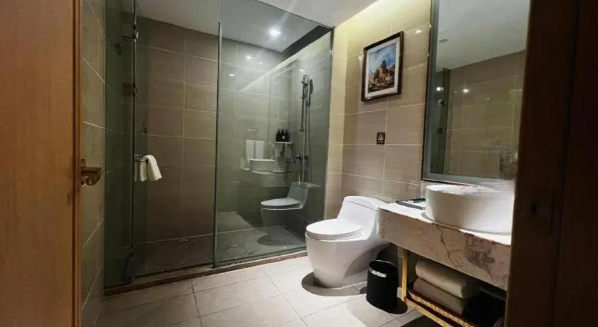 Vienna Hotel Chongqing West Station Square