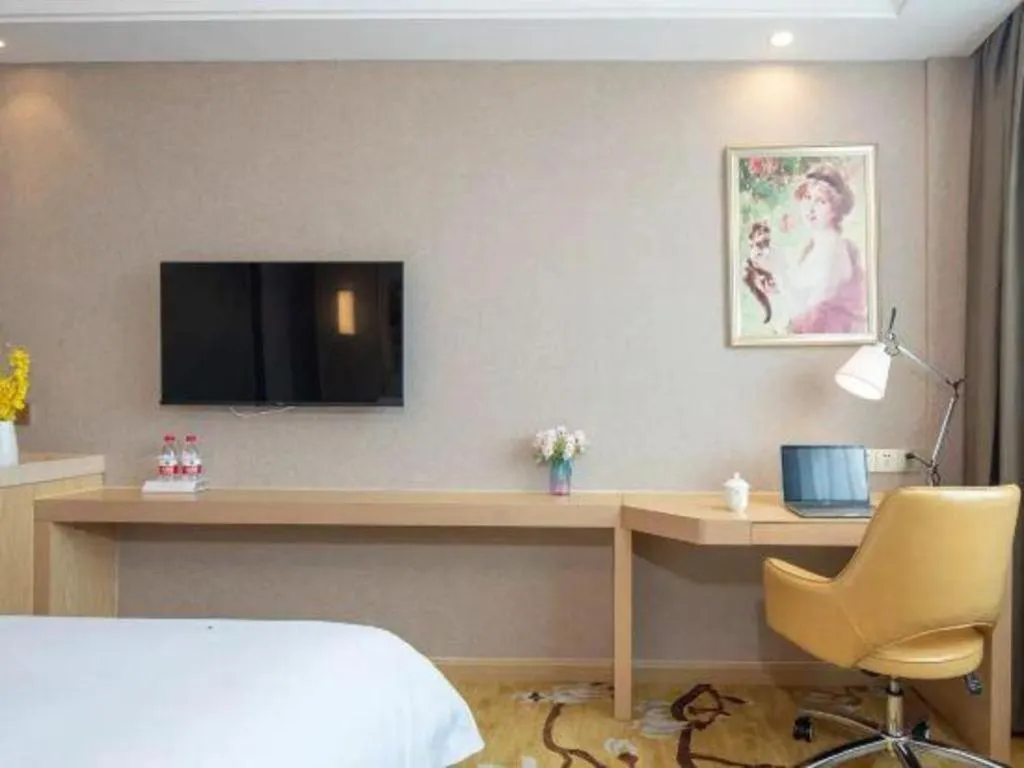 Bed in Vienna Hotel Jinjiang Bus Passenger Station