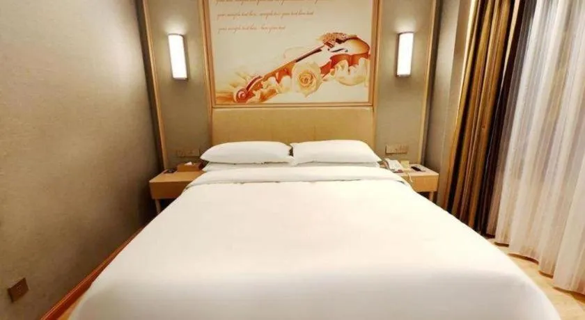 Bed in Vienna Hotel Jinjiang Bus Passenger Station