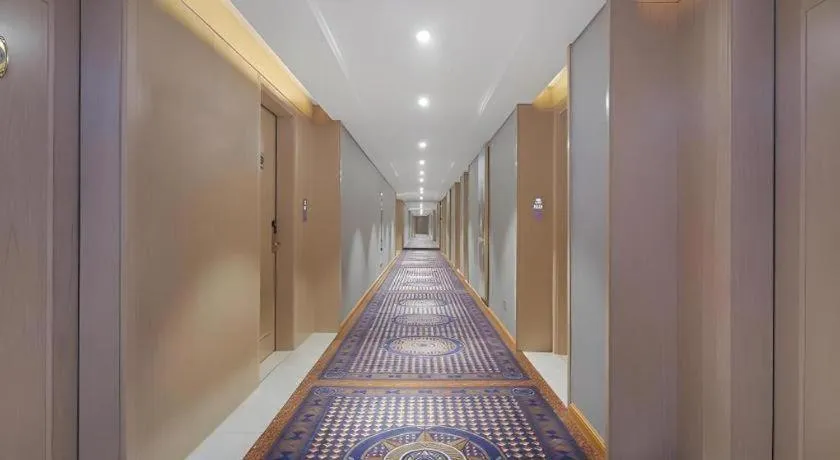 Vienna Hotel Jinjiang Bus Passenger Station