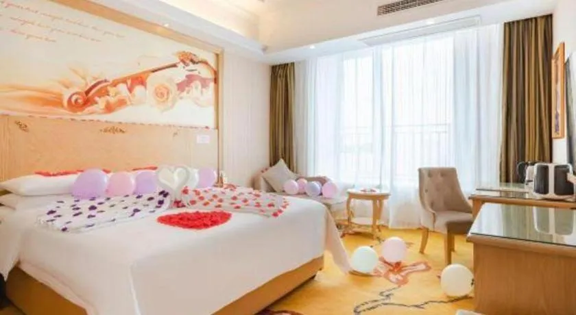 Bed in Vienna Hotel Chengdu North Railway Station North Square Wukuaishi Metro Station