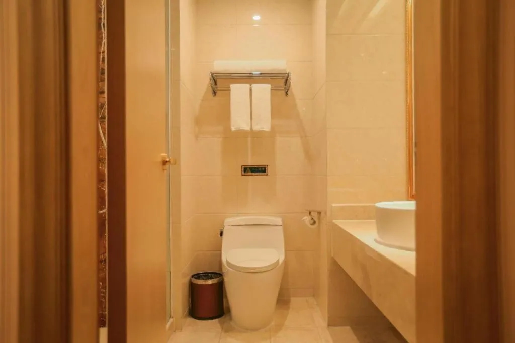 Vienna Hotel Chengdu North Railway Station North Square Wukuaishi Metro Station