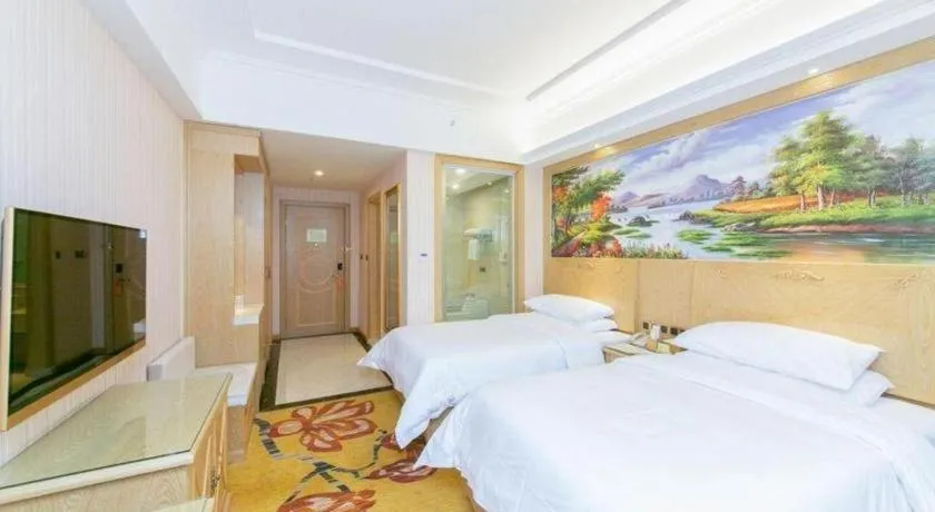 Bed in Vienna Hotel Chengdu North Railway Station North Square Wukuaishi Metro Station