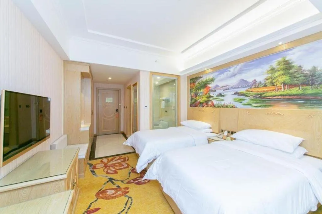 Bed in Vienna Hotel Chengdu North Railway Station North Square Wukuaishi Metro Station