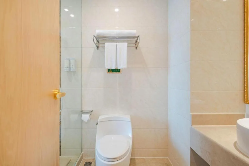 Vienna Hotel Chengdu North Railway Station North Square Wukuaishi Metro Station