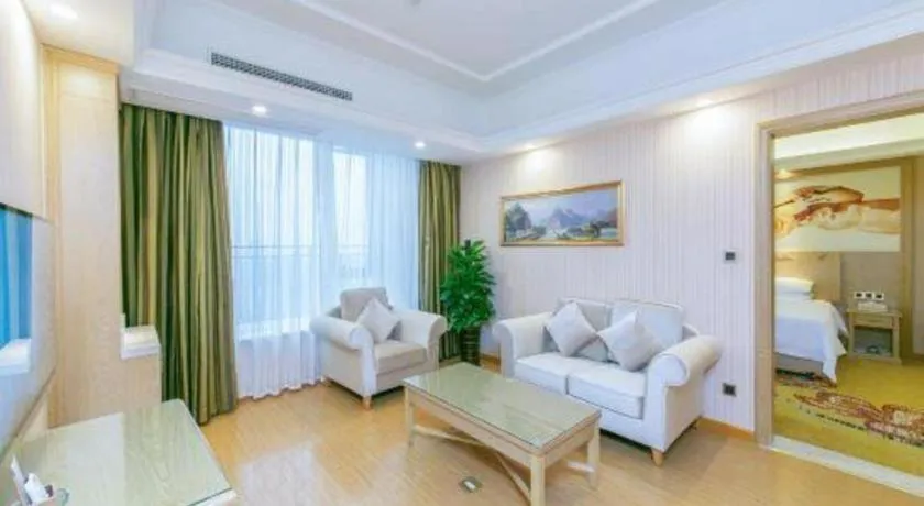 Bed in Vienna Hotel Chengdu North Railway Station North Square Wukuaishi Metro Station