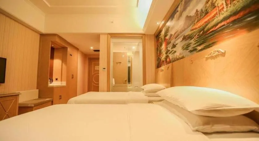 Bed in Vienna Hotel Chengdu North Railway Station North Square Wukuaishi Metro Station