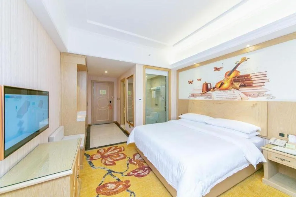 Bed in Vienna Hotel Chengdu North Railway Station North Square Wukuaishi Metro Station