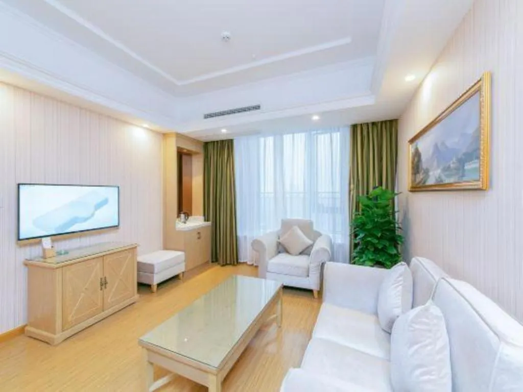 Vienna Hotel Chengdu North Railway Station North Square Wukuaishi Metro Station