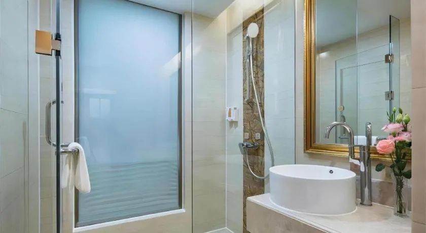 Vienna Hotel Guangdong Huidong Herung Pedestrian Street