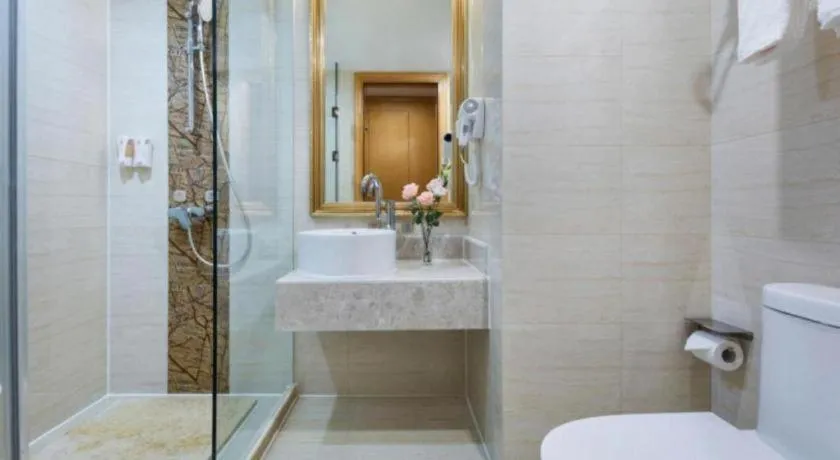 Vienna Hotel Guangdong Huidong Herung Pedestrian Street