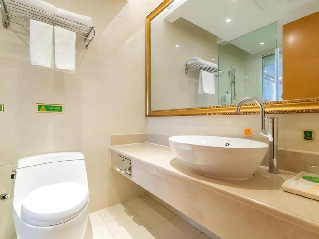 Vienna Hotel Hubei Jinzhou Jianli Jiangcheng