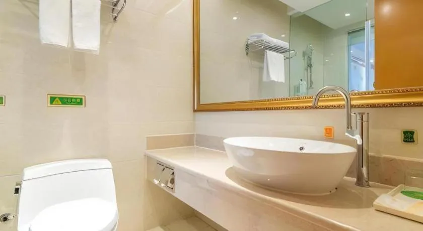 Vienna Hotel Hubei Jinzhou Jianli Jiangcheng