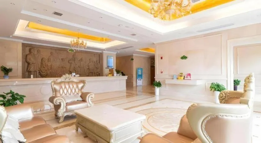 Vienna Hotel Hubei Jinzhou Jianli Jiangcheng