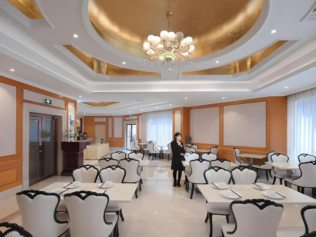 Vienna Hotel Hubei Jinzhou Jianli Jiangcheng