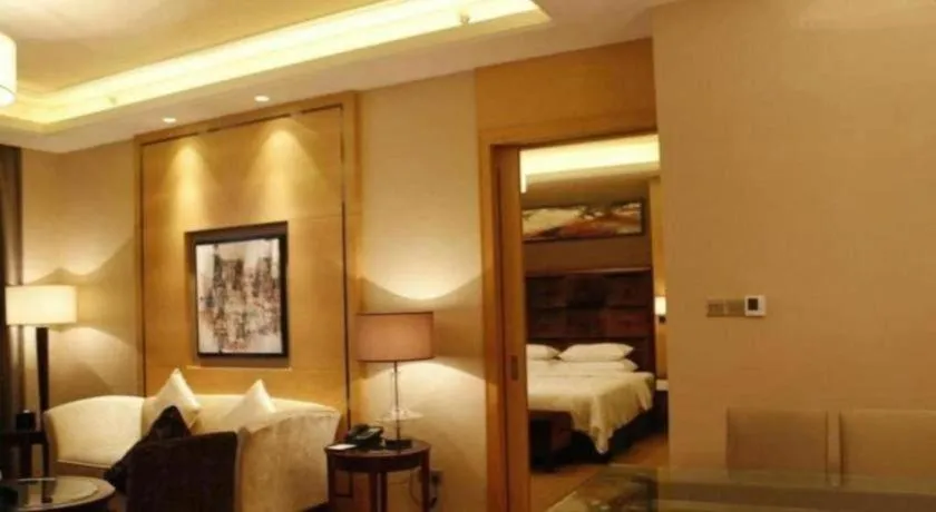 Bed in Venus Royal Hotel Shenzhen International Exhibition Center