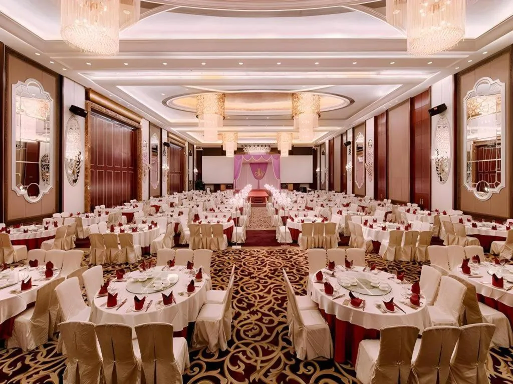 Venus Royal Hotel Shenzhen International Exhibition Center