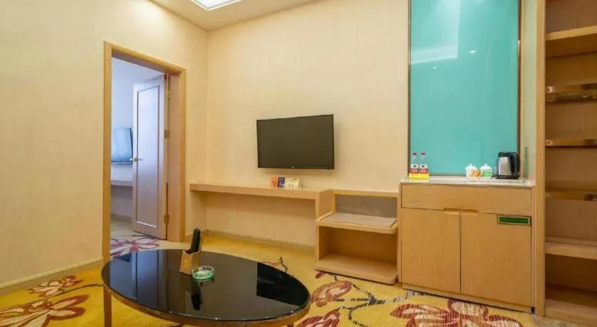 Vienna Hotel Fuzhou Changle Zhenghe Metro Station