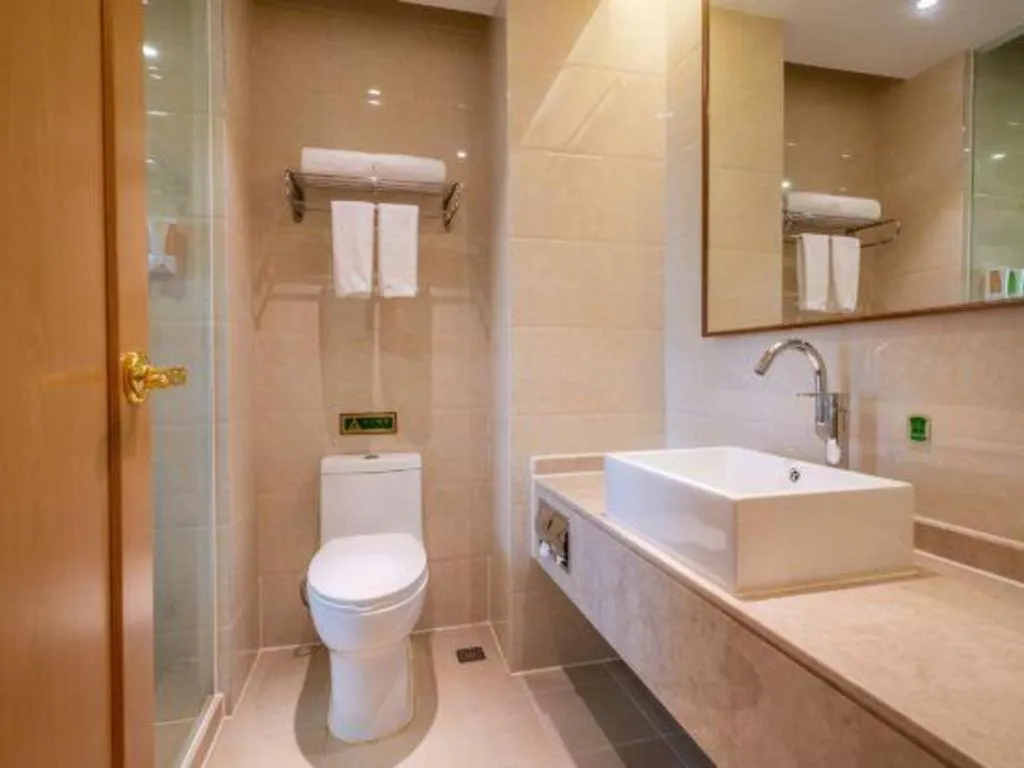 Vienna Hotel Fuzhou Changle Zhenghe Metro Station