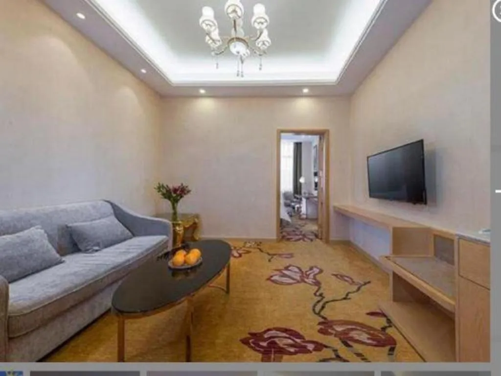 Vienna Hotel Fuzhou Changle Zhenghe Metro Station