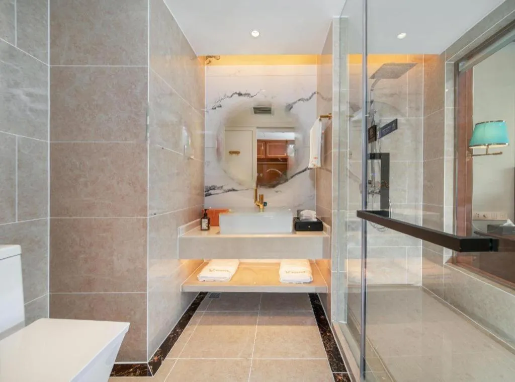 Vienna Hotel Yunnan Maitreya Huquan