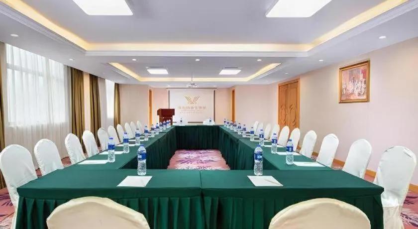 Vienna Hotel Hubei Macheng Cultural Town