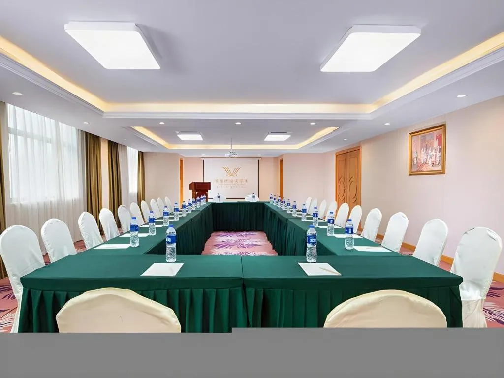 Vienna Hotel Hubei Macheng Cultural Town