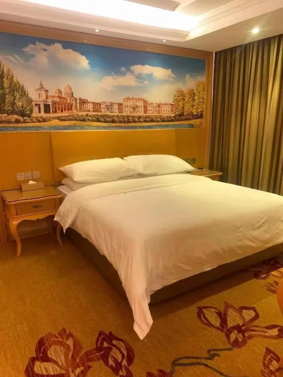 Bed in Vienna Hotel Tianjin 5th Avenue Youyi Road Cultural Center Metro Station