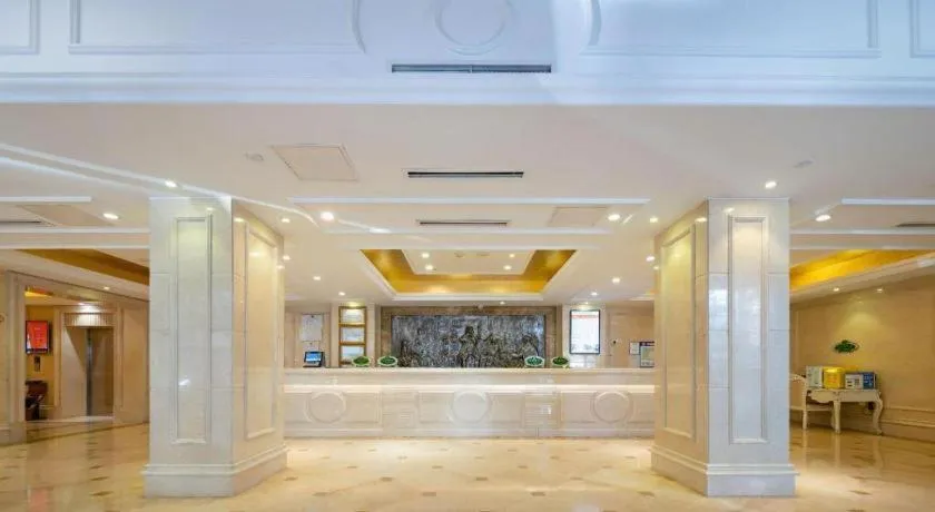 Vienna Hotel Tianjin 5th Avenue Youyi Road Cultural Center Metro Station