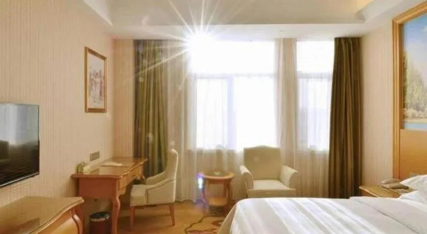 Bed in Vienna Hotel Tianjin 5th Avenue Youyi Road Cultural Center Metro Station
