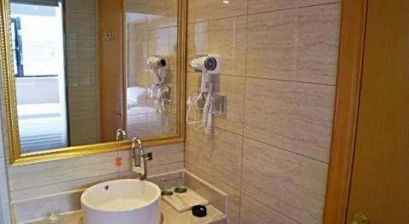 Vienna Hotel Tianjin 5th Avenue Youyi Road Cultural Center Metro Station