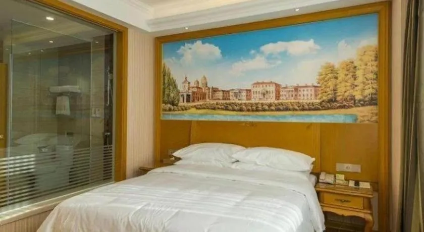 Bed in Vienna Hotel Tianjin 5th Avenue Youyi Road Cultural Center Metro Station
